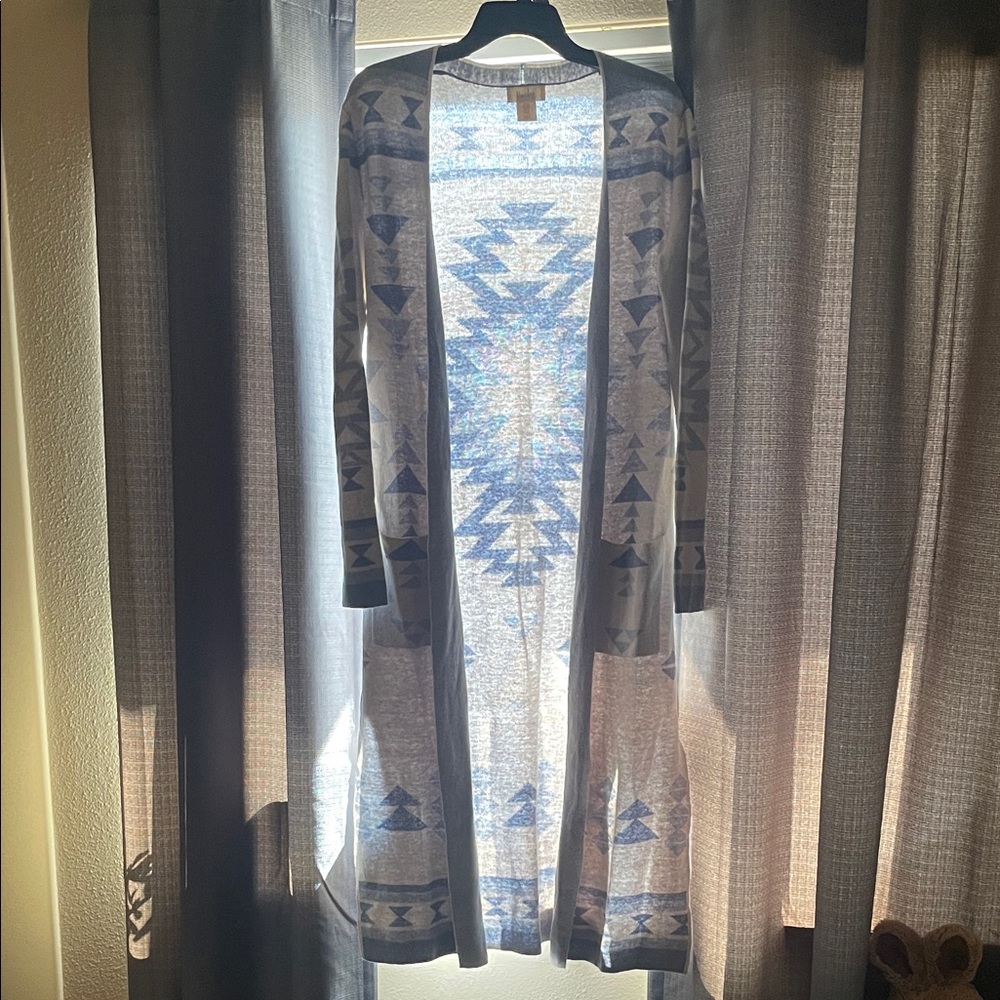 Beige and Gray Patterned Cardigan